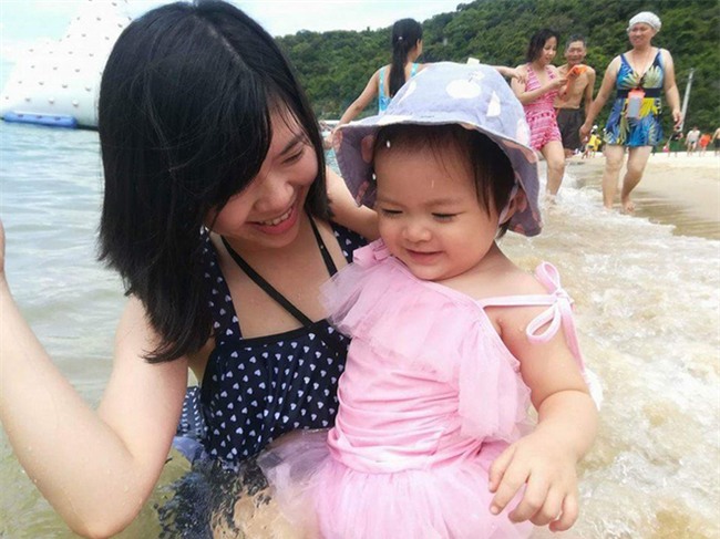 Cô chủ sống ở chung cư cao cấp khổ vì osin đánh con, cho ăn kiểu mớm mồi, trốn việc đi gom đồng nát - Ảnh 4.