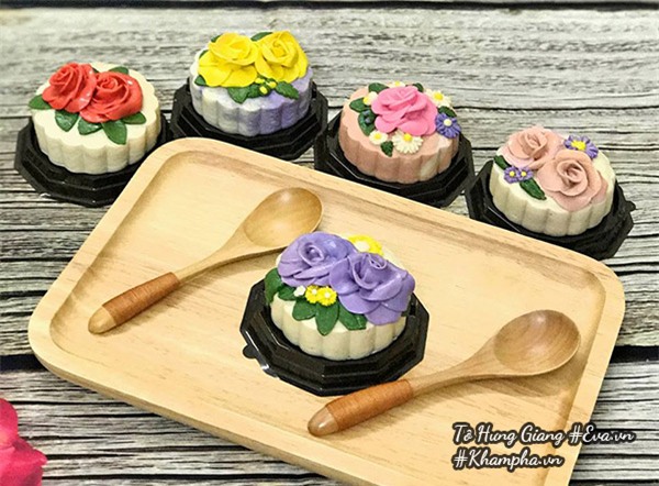 chua thang 8 am, ba me xinh dep da khien dan mang phat them vi loat banh trung thu hien dai dep my man - 2