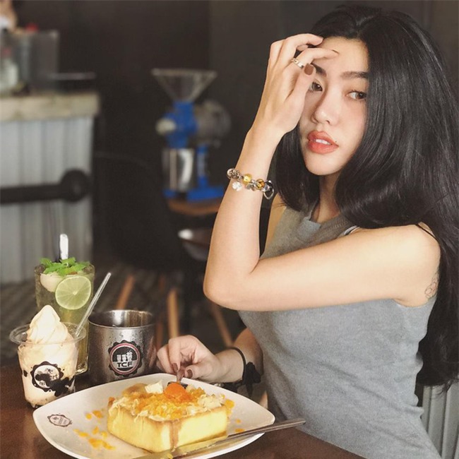 Sau đổ vỡ, mẹ hai con xinh đẹp gạt nước mắt kiếm hàng trăm triệu/tháng vui sống vì chẳng còn sự lựa chọn nào khác - Ảnh 5.