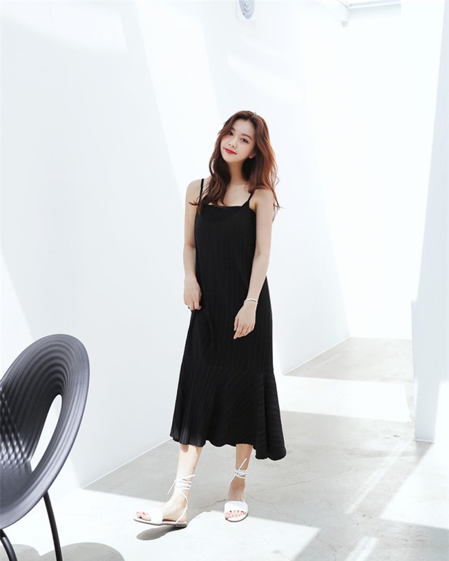 Sau kẻ caro, đến lượt váy áo dập tăm khiến các chị em phát cuồng - Ảnh 16.