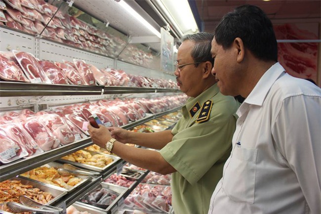 Thực hư chuyện thịt heo 100.000/3kg bán tràn lan khắp lề đường Sài Gòn - Ảnh 12.