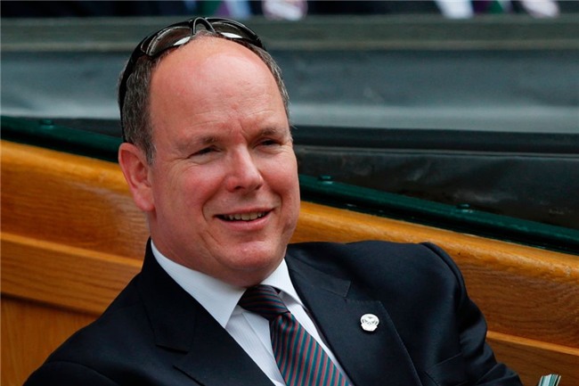 Dan khach VIP chung kien Federer lap chien cong vi dai hinh anh 6