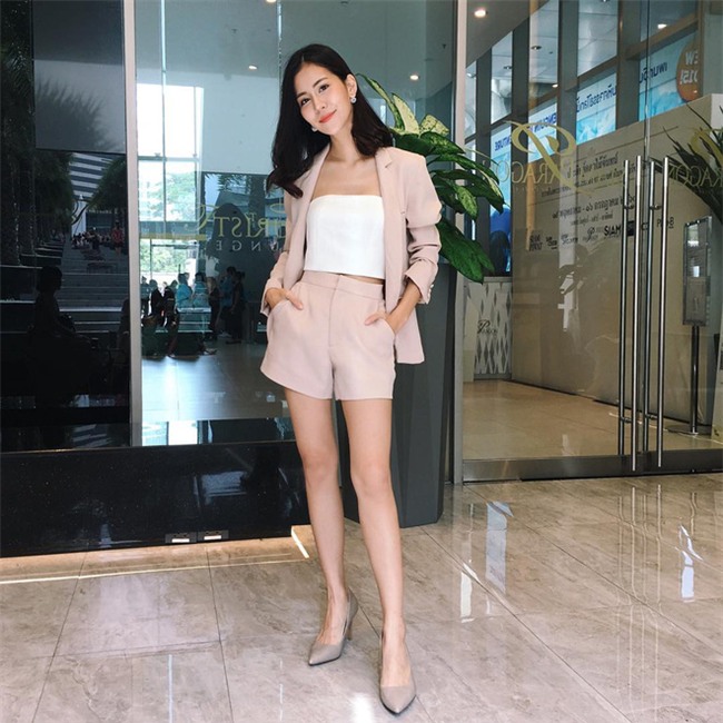 Vóc dáng thấp bé nhưng Song Hye Kyo vẫn luôn mặc đẹp nhờ vào 5 bí kíp này - Ảnh 27.