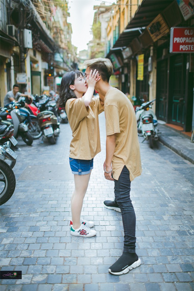 Từ bộ ảnh nàng 1m48 yêu chàng 1m80 gây sốt: Có một chuyện tình cọc đi tìm trâu rất đáng yêu - Ảnh 1.