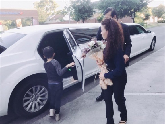 ,nữ ca sĩ hồ ngọc,Subeo trổ tài bơi,con trai Hồ Ngọc Hà, sao Việt, sao việt