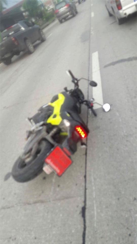 Tưởng chừng đã bỏ mạng, cô gái trẻ vẫn sống sót kỳ diệu sau cú va chạm ô tô kinh hoàng - Ảnh 4.