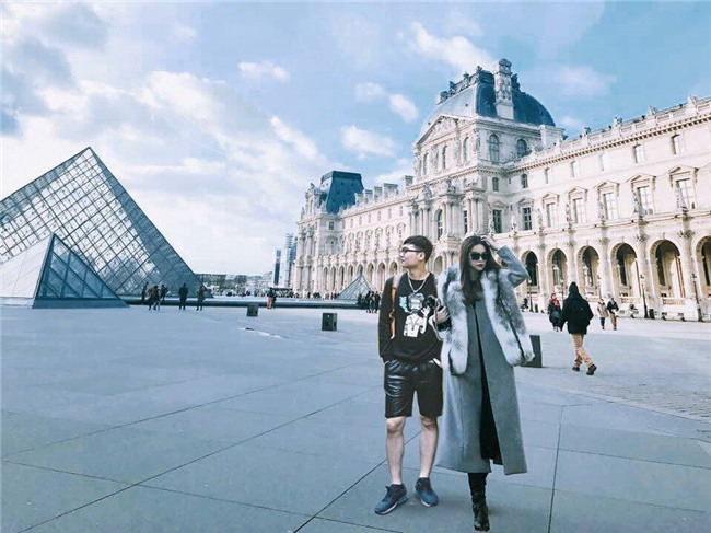 Chang trai che anh hai huoc cung Ho Ngoc Ha di khap the gian hinh anh 14