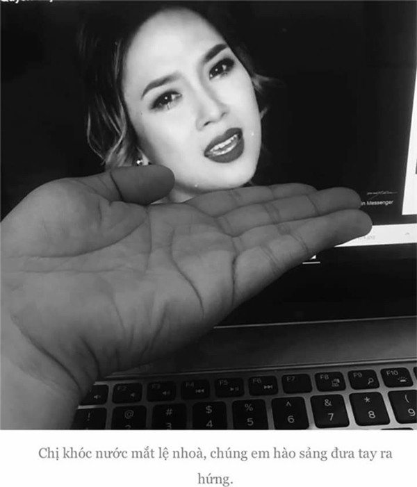 Cùng một kiểu lau nước mắt nhưng mỗi người lại bắt một khoảnh khắc khác nhau. - Tin sao Viet - Tin tuc sao Viet - Scandal sao Viet - Tin tuc cua Sao - Tin cua Sao