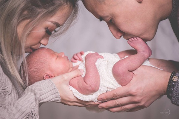 bo anh anh chong soai ca cung vo vuot can khien hang nghin chi em "phat hon" vi nghen ti - 20