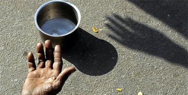 Hết lòng giúp đỡ hàng xóm, ân nhân bất ngờ bị thù ghét: Lời cảnh tỉnh cho tất cả chúng ta! - Ảnh 2.