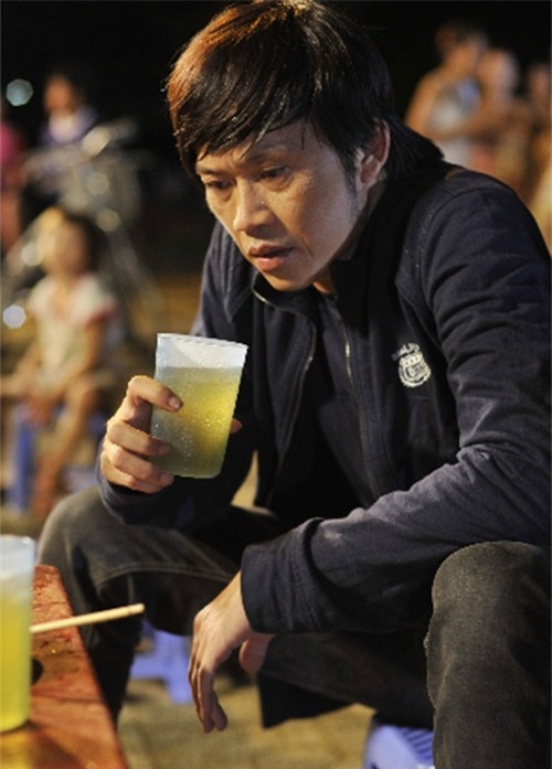 kiem tien ty, hoai linh va sao viet van nghien tra da via he hinh anh 2