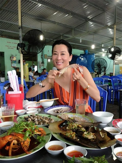 kiem tien ty, hoai linh va sao viet van nghien tra da via he hinh anh 9