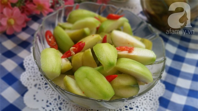 Đây là công thức làm cóc ngâm chua ngọt giòn ngon nhất bạn có thể từng biết đến - Ảnh 4.
