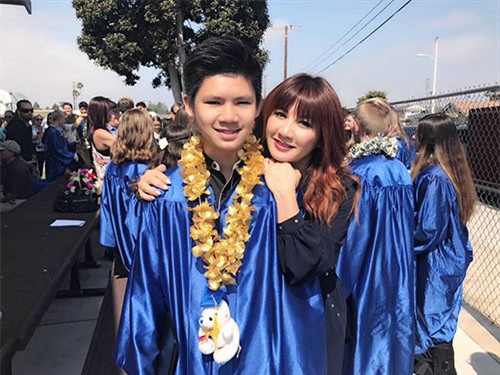 Không nói gì, Bằng Kiều lẳng lặng xóa hết ảnh Dương Mỹ Linh trên trang cá nhân - Ảnh 3.
