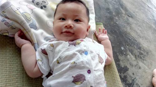 hanh phuc cua cap vo chong 'pha hong' 4 chiec xe may trong suot 10 nam de chua vo sinh - 2