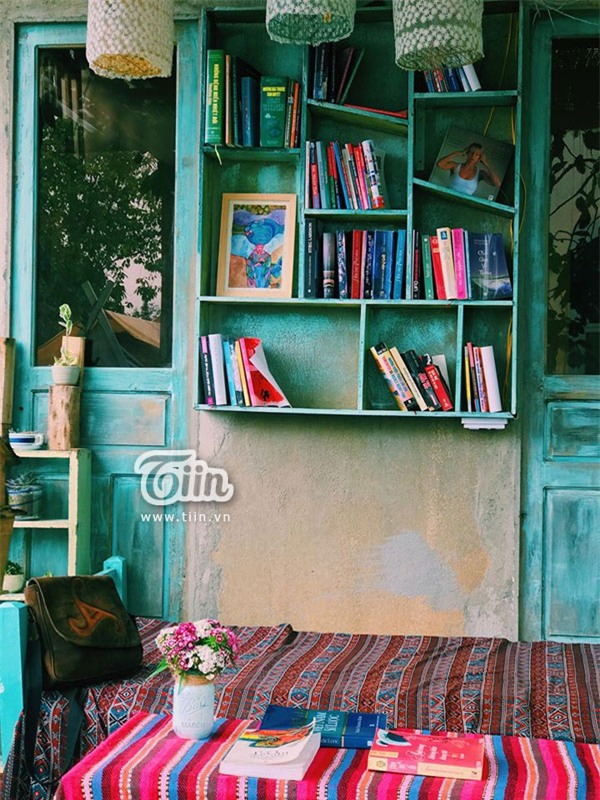 Cửa hàng tiện lợi, cửa hàng tự chọn, khách hàng, khách tự trả tiền