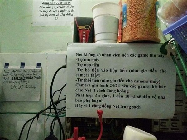 Cửa hàng tiện lợi, cửa hàng tự chọn, khách hàng, khách tự trả tiền