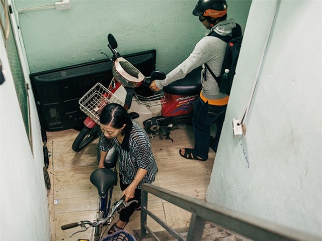 Chàng sinh viên Bách Khoa vừa đi học, vừa đi làm nuôi mẹ vẫn đạt được những thành tích đáng nể - Ảnh 8.