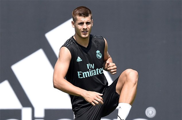 Morata duoc vo thap tung den ky hop dong voi Chelsea hinh anh 5