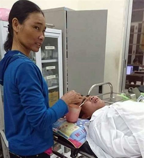 Em Ca đang rất nguy kịch sau tai nạn thương tâm.