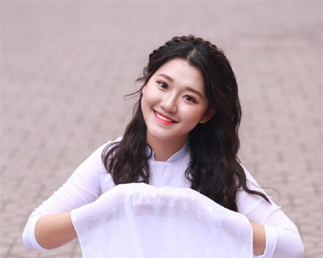 5 hot girl xinh đẹp, học giỏi thế hệ “chuyển giao thiên niên kỷ“ - ảnh 6