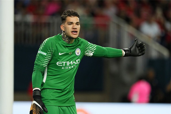 Pogba, Lukaku choi an y, MU dai thang o derby Manchester hinh anh 6