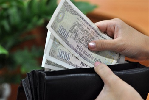 Tâm sự của anh chồng lấy nhầm khủng long bạo chúa, vợ lột hết lương, mỗi ngày phát cho 50k tiêu vặt gây tranh cãi - Ảnh 4.