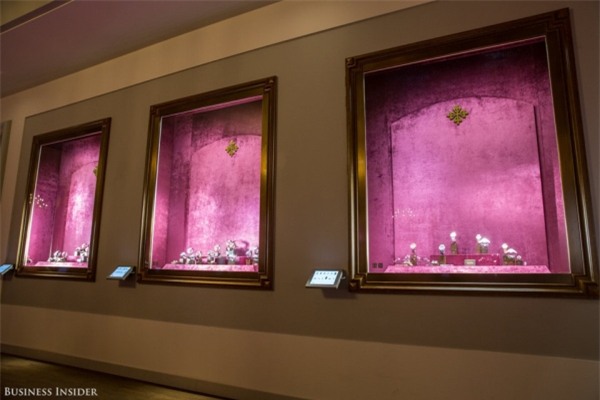 Bao tang trung bay dong ho Thuy Si nha giau nop ho so moi duoc mua hinh anh 5