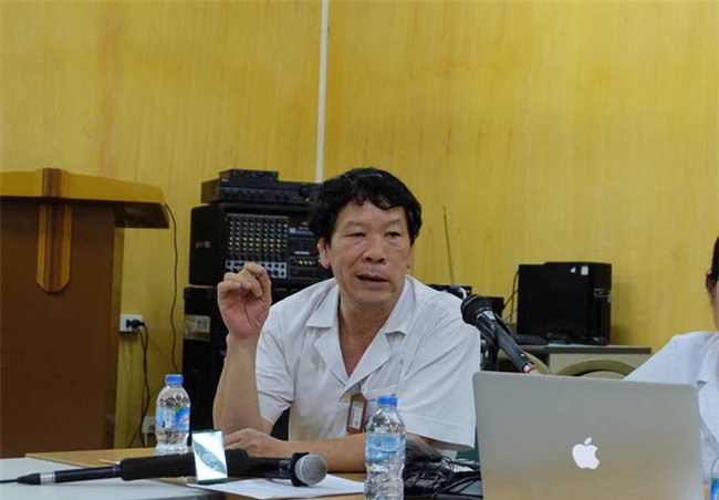 Bị bố mẹ cấm dùng facebook, cậu bé 14 tuổi lên cơn co giật - Ảnh 1.