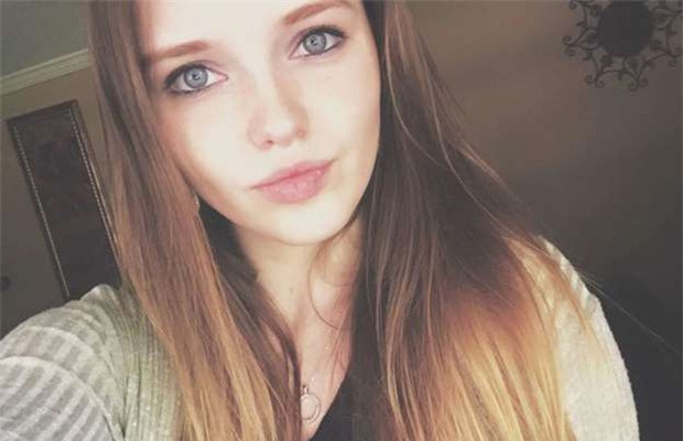 Gần 1 tháng sau khi con gái 16 tuổi qua đời, người mẹ bất ngờ tìm thấy những gì con để lại - Ảnh 1.