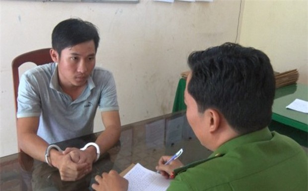 Bắt kẻ rủ bạn vượt hơn 200 km về quê đâm mẹ bạn gái để trả thù - Ảnh 1.