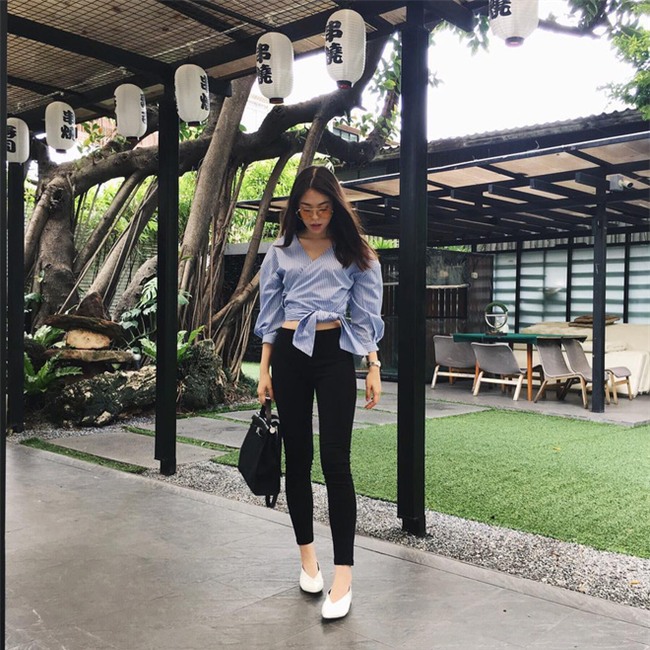 Sơmi đúng mốt nhất bây giờ là cứ phải tay bồng, vắt chéo, buộc vạt - Ảnh 11.