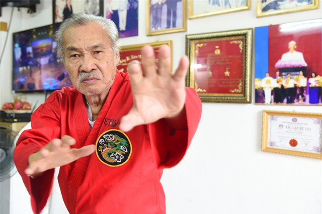 Võ sư, NSND Lý Huỳnh. Ảnh: Phạm Lữ.