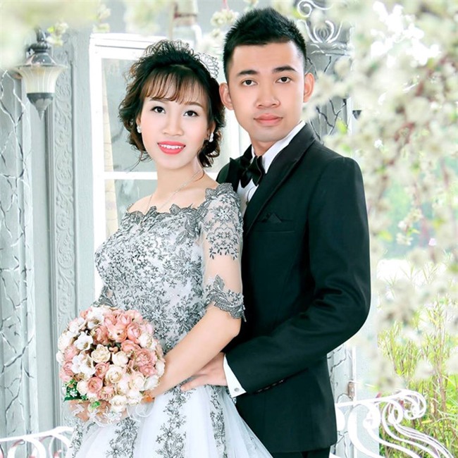 Chu re cuoi hanh phuc cong co dau vuot qua dong nuoc lu hinh anh 4