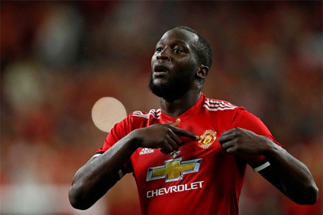 Lukaku: ‘Toi con o xa so voi dang cap cua Ronaldo va Lewandowski’ hinh anh 1