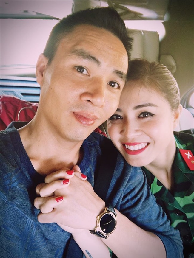 mc hoang linh bat ngo nhap vien, nam chat tay ban trai moi khong roi hinh anh 2