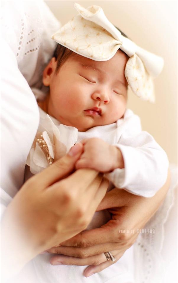 ngam hoai "tieu cong chua" tron vo, ma phung phinh nhu banh bao nha hh huong giang - 4