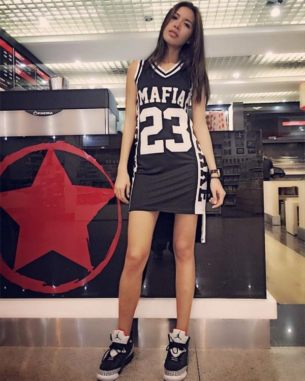 3 người đẹp này xứng đáng là tay chơi giày thể thao trong showbiz Việt - Ảnh 8.