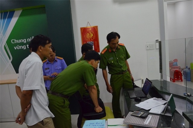 cướp ngân hàng, cướp ngân hàng ở Trà Vinh, cướp tiền, Trà Vinh