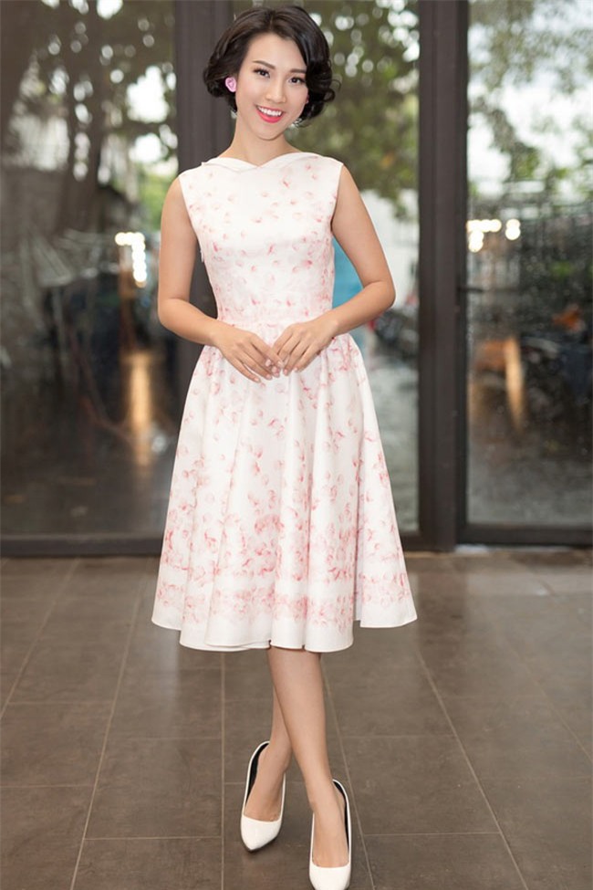 thoi trang sao viet xau tuan qua: truong ngoc anh bi che vi choi chang qua muc - 3