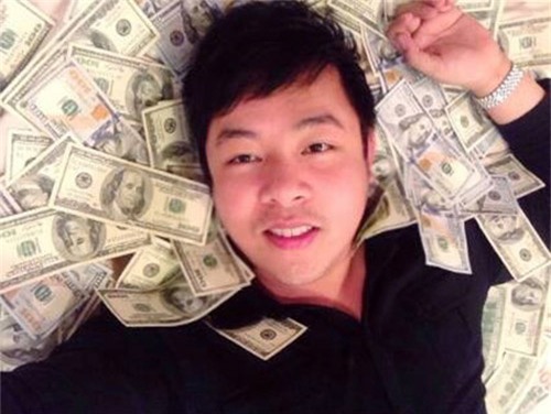 sao việt, quang lê, ca sĩ quang lê, scandal quang lê, tật xấu của quang lê