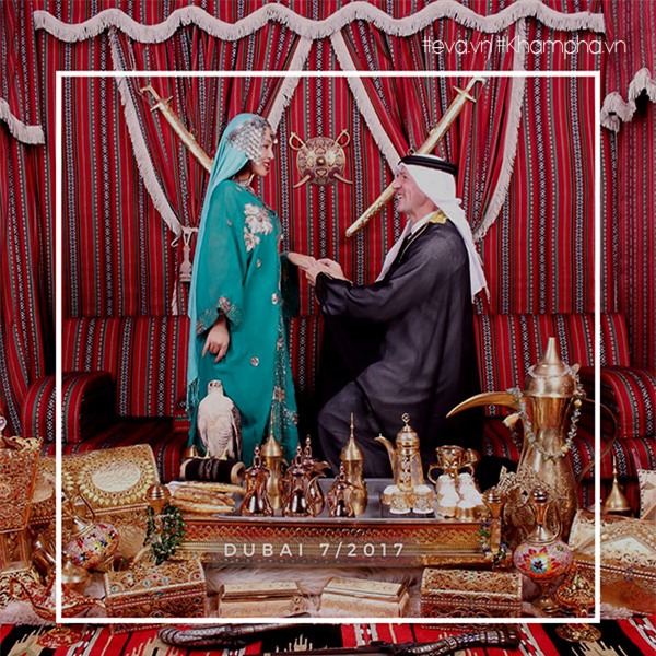 co gai viet tiet lo so thich "25 lan chua chan" cua dai gia canada la quy goi... cau hon minh - 5