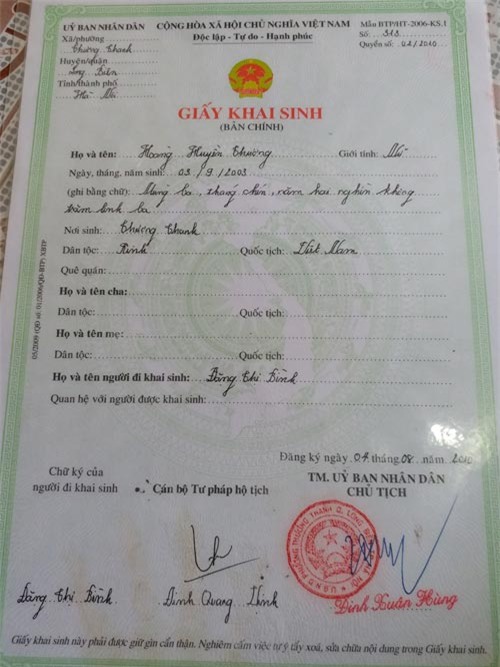 nguoi phu nu mang con di gui roi bo lai, vu nuoi bong tro thanh me hon 10 nam - 5