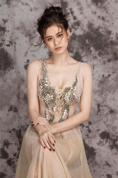 ngat ngay voi ve dep quyen ru cua “gai mot con” trong showbiz viet hinh anh 5