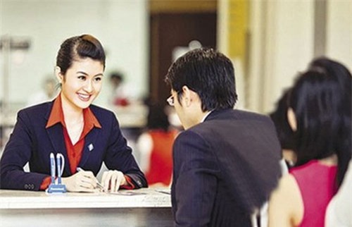 ngân hàng tuyển dụng, nhân viên ngân hàng, sếp ngân hàng, lương ngân hàng, lãnh đạo ngân hàng, thưởng ngân hàng