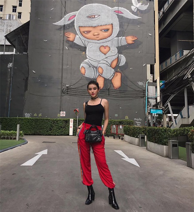 ru bo hinh tuong a hau "banh beo vo dung", huyen my gio day khien ai ngam cung bat ngo - 6