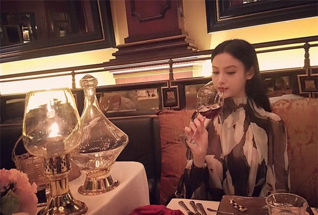 Cựu hotgirl Huyền Baby và cuộc sống nhung lụa hàng triệu cô gái mơ ước - Ảnh 28.