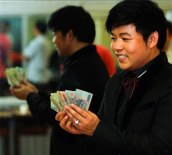 Quang Lê, Quang Lê giàu có, khối tài sản của Quang Lê