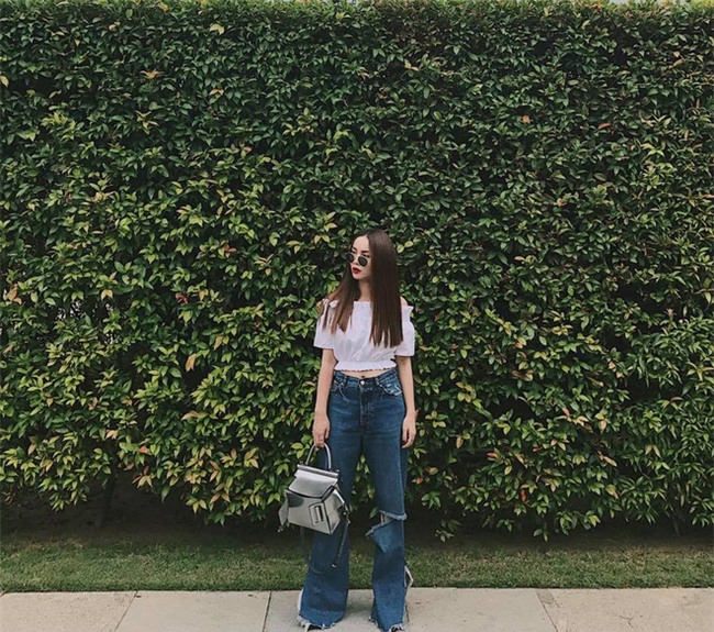 Street style sao Việt tuần này: Ấn tượng nhất là màn đọ chân thon dài siêu nuột của Ngọc Trinh và Kỳ Duyên - Ảnh 12.