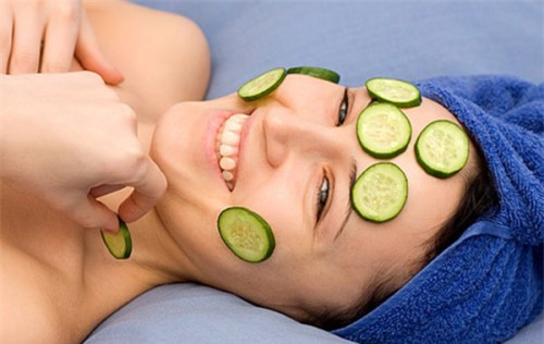 Bi quyet giup ban tre ra 10 tuoi chi voi vai phut moi ngay